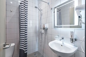 IZZZI by Gostiny dvor