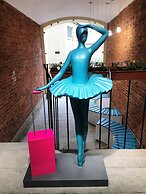 IZZZI by Gostiny dvor