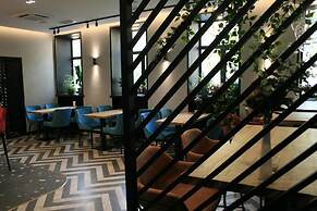 IZZZI by Gostiny dvor