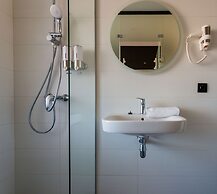 IZZZI by Gostiny dvor