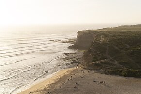 Ericeira Paradise House & Suites