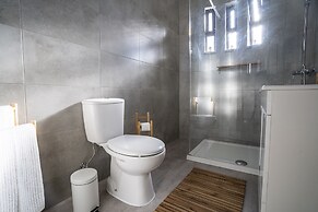 Ericeira Paradise House & Suites