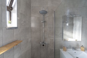 Ericeira Paradise House & Suites