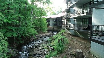 Bear Creek Inn