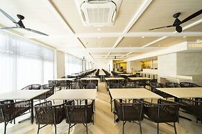 Hotel Torifito Miyakojima Resort