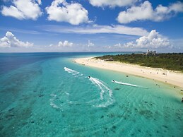 Hotel Torifito Miyakojima Resort