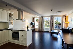 Victoria Hotel