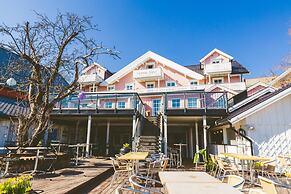 Victoria Hotel