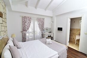 Zübeyde Hanım Alaçatı