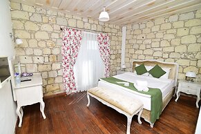 Zübeyde Hanım Alaçatı