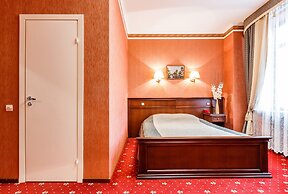 Business Hotel