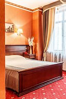 Business Hotel
