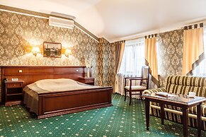 Business Hotel