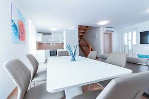 Apartments Amavi