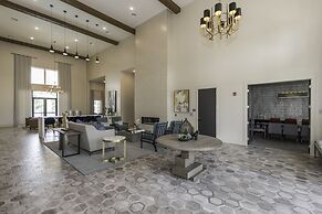 Silver Collection Hotel