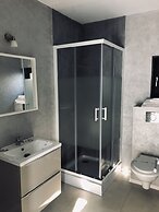 10 House Mamaia Nord