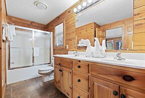 Above the Clouds by Jackson Mountain Homes