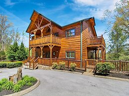 Big Sky Lodge II by Jackson Mountain Rentals