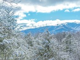 Dew South by Jackson Mountain Rentals