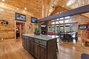 All About The View by Jackson Mountain Homes