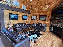 All About The View by Jackson Mountain Homes