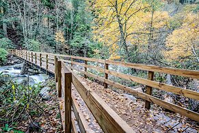 A Walk in the Clouds by Jackson Mountain Homes