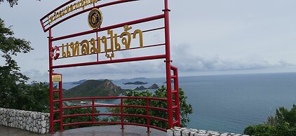 Brown Home Sattahip 19