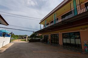 Brown Home Sattahip 19