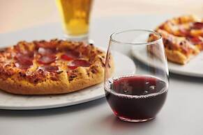 Hyatt Place Austin / Lake Travis / Four Points