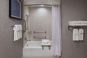 Hyatt Place Austin / Lake Travis / Four Points