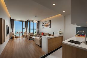 DeLaSea Ha Long Hotel