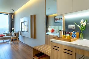 DeLaSea Ha Long Hotel