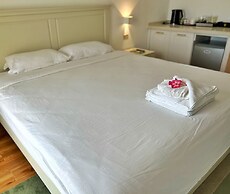 Tinian Diamond Hotel