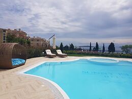 Azur Apartment Deluxe