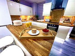 Sleeps 10-12 Snowdonia North Wales Nr Zip World