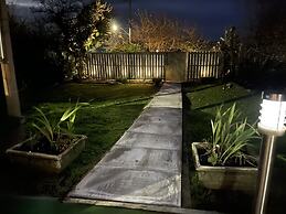 Sleeps 10-12 Snowdonia North Wales Nr Zip World