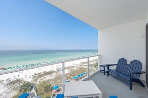 Sterling Sands 604 2 Bedroom Condo by RedAwning