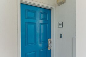 Sterling Sands 604 2 Bedroom Condo by RedAwning