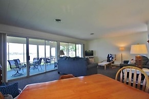 3256 Chautauqua Ave. 2 Bedroom Home by RedAwning