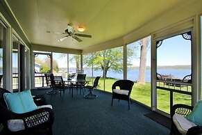 3256 Chautauqua Ave. 2 Bedroom Home by RedAwning