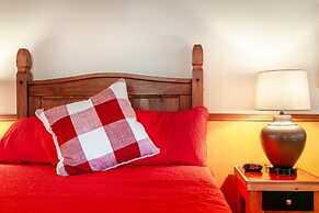 Casita Del Sol Charming Private Studio Studio Bedroom Cabin by RedAwni