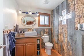 Casita Del Sol Charming Private Studio Studio Bedroom Cabin by RedAwni