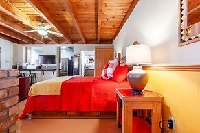 Casita Del Sol Charming Private Studio Studio Bedroom Cabin by RedAwni