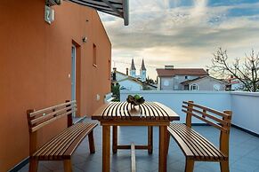 Comfort apartments with pool in Medulin