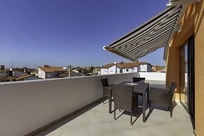 Comfort apartments with pool in Medulin