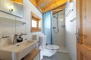 Chalet Belle Roche Recently Renovated Jacuzzi
