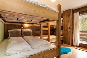 App Les Rocailles 9 Family Retreat With Sauna