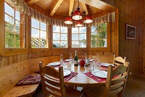 Chalet Teremok - Hot Tub & Sauna - Great for Families