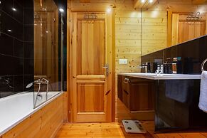 Chalet Teremok - Hot Tub & Sauna - Great for Families