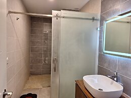 Forest View Apartments